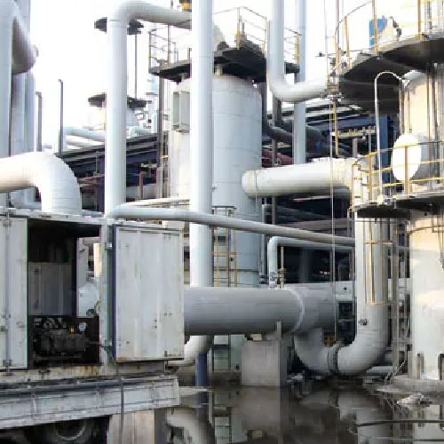 化工廠現場襯四氟管